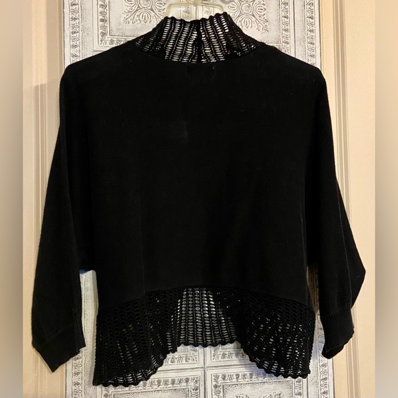 Elle Sz-M Black Cardigan/Shrug- Open Knit Stitching Around Edge/Hem, 3/4 Sleeves - Picture 5 of 16